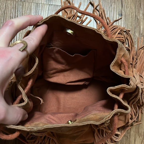Ecoté Fringe Suede Crossbody - Picture 2 of 2